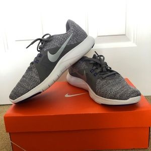 NWT Nike Women’s Flex Trainer 8